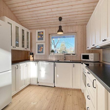 8 Person Holiday Home In Gedser Eksteriør bilde