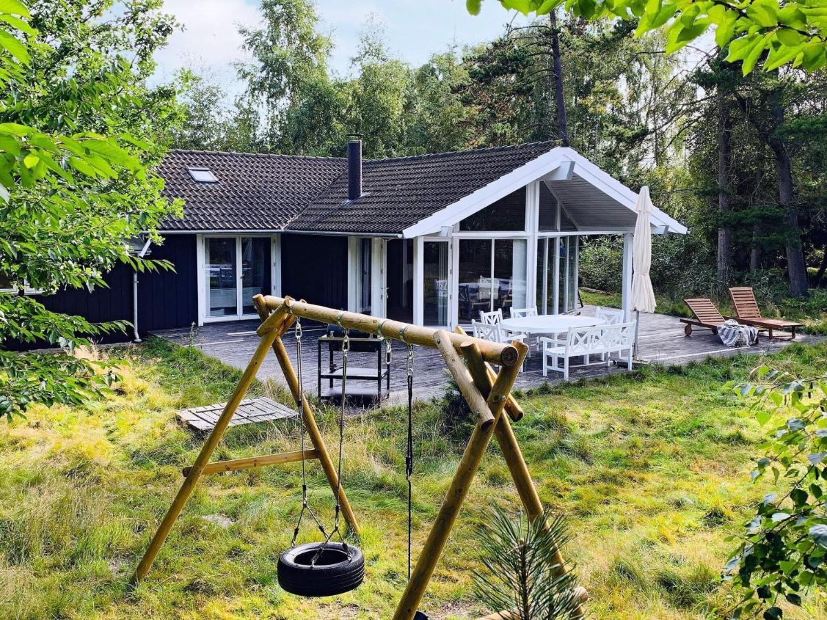 8 Person Holiday Home In Gedser Eksteriør bilde