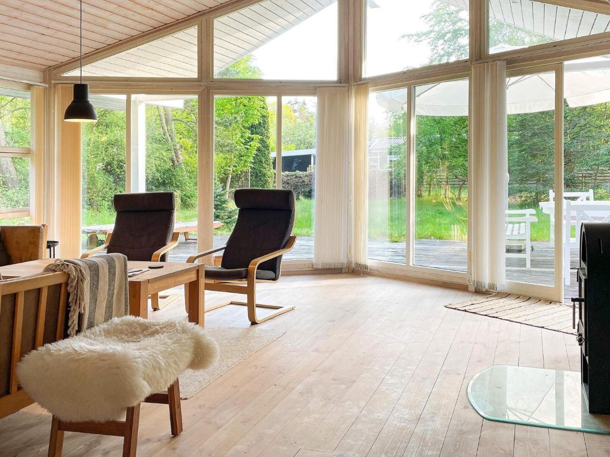 8 Person Holiday Home In Gedser Eksteriør bilde